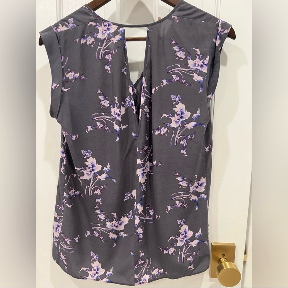 Rebecca Taylor Women's Grey Blouse with Purple Flowers Women’s Size 0 - Picture 4 of 4